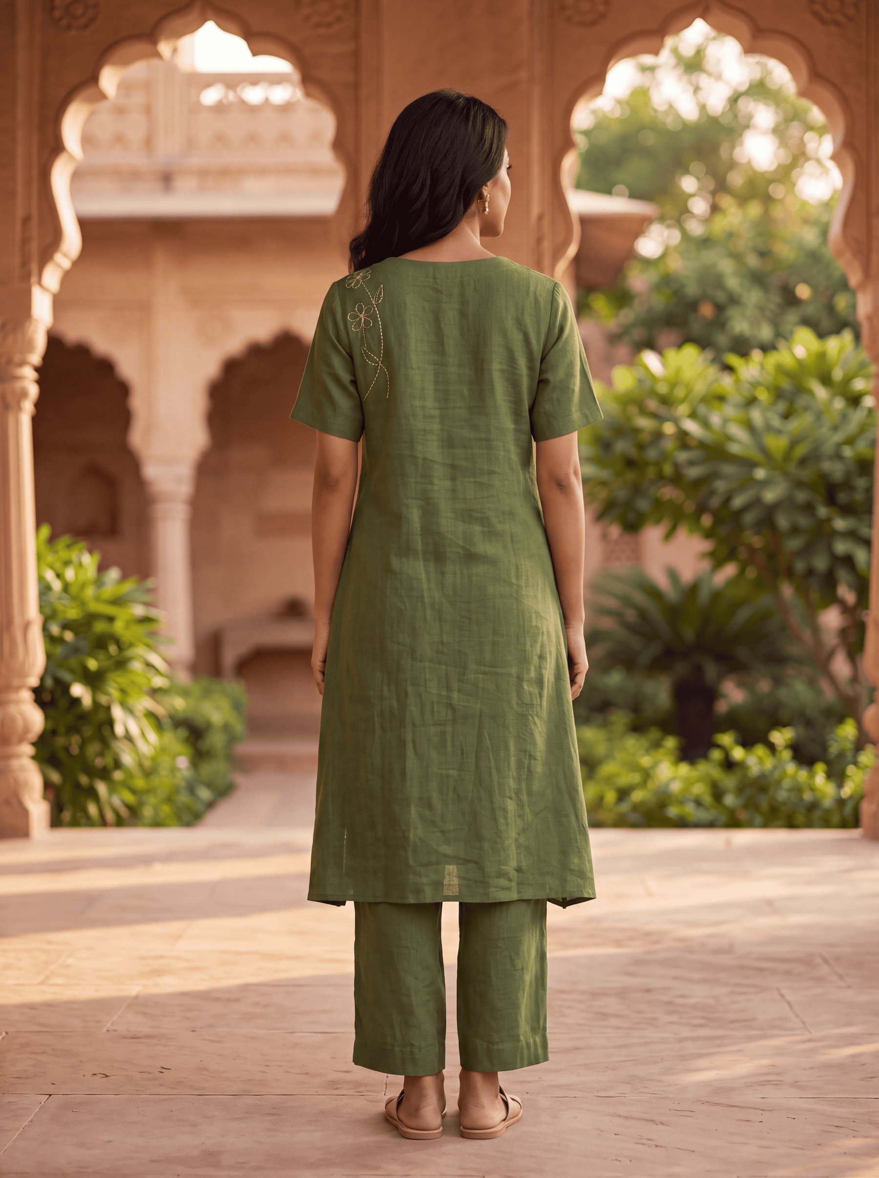 OLIVE LINEN COORD SET