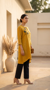 Yellow Bloom Asymmetric coord set