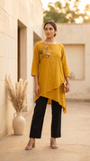 Yellow Bloom Asymmetric coord set