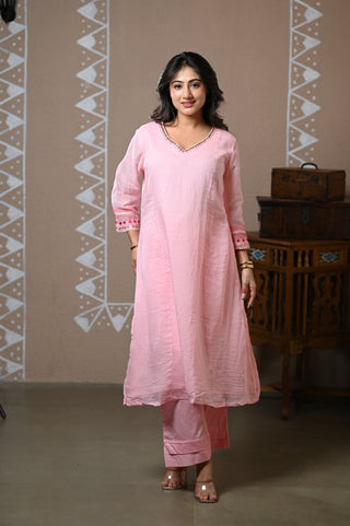 Blush Pink Chanderi Embroidered Kurta Set