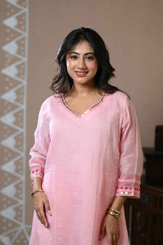 Blush Pink Chanderi Embroidered Kurta Set